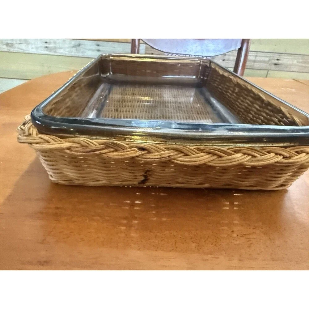 Vintage Pyrex 232 Rectangle Amber Brown Glass W/Basket Casserole Dish Baking